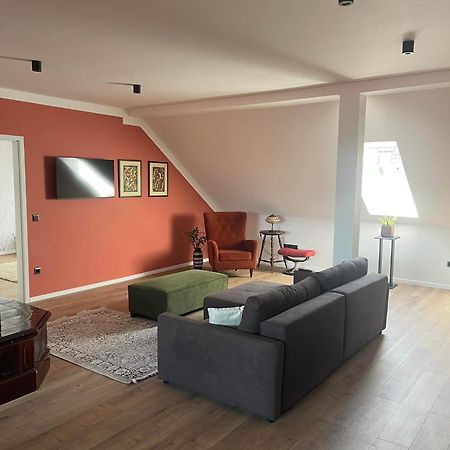 Hotello Apartmanház és Panzió Zalaegerszeg Exterior foto