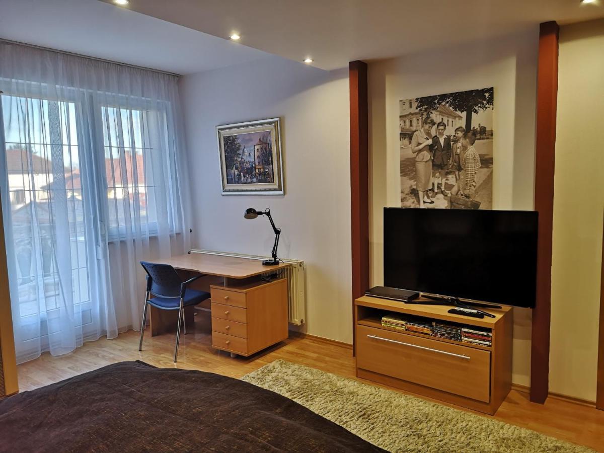 Hotello Apartmanház és Panzió Zalaegerszeg Exterior foto