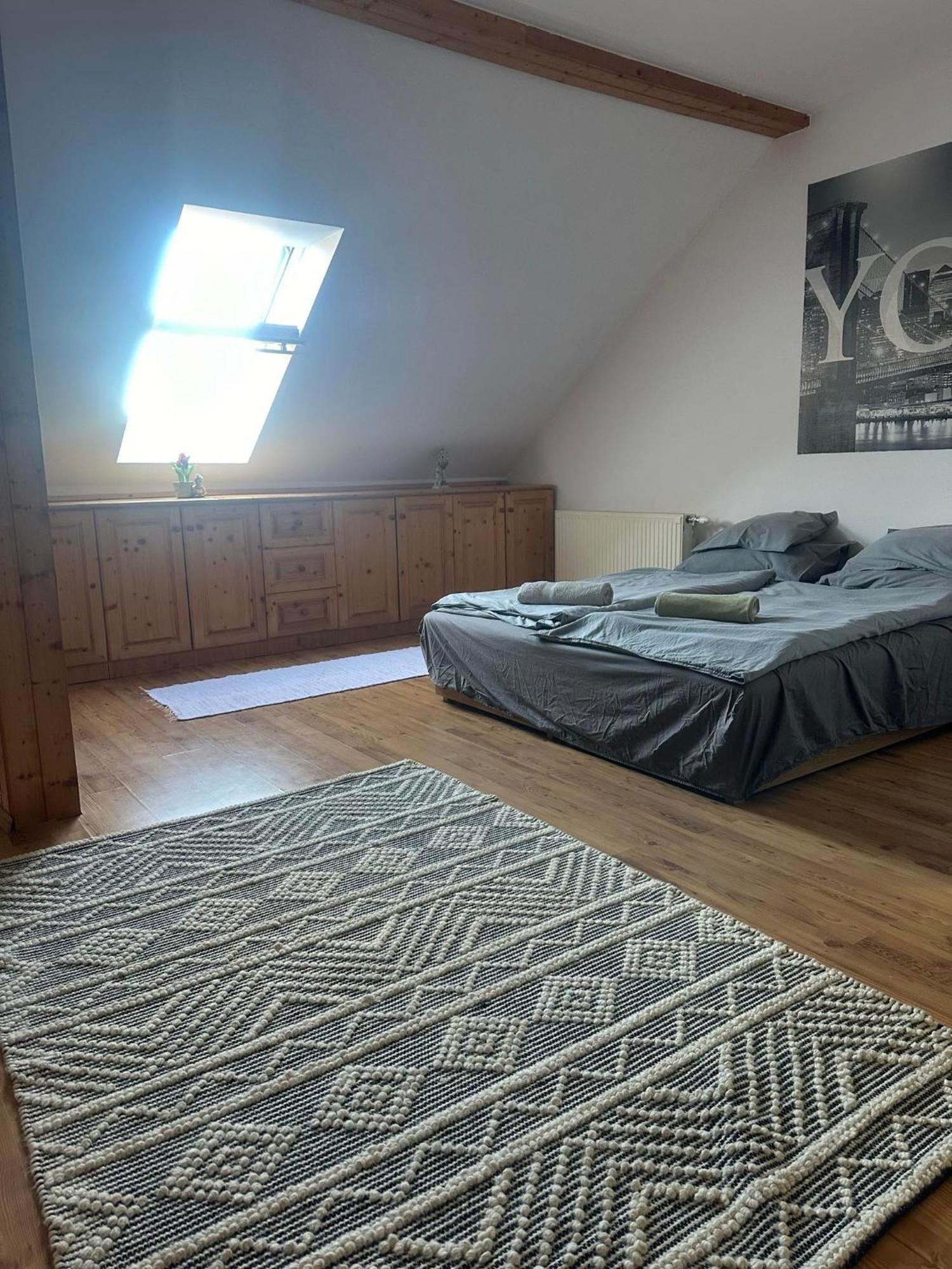Hotello Apartmanház és Panzió Zalaegerszeg Exterior foto